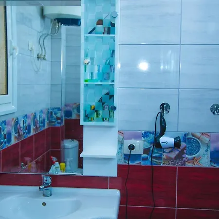 2 Bedroom On The Lungomare Vakantiehuis